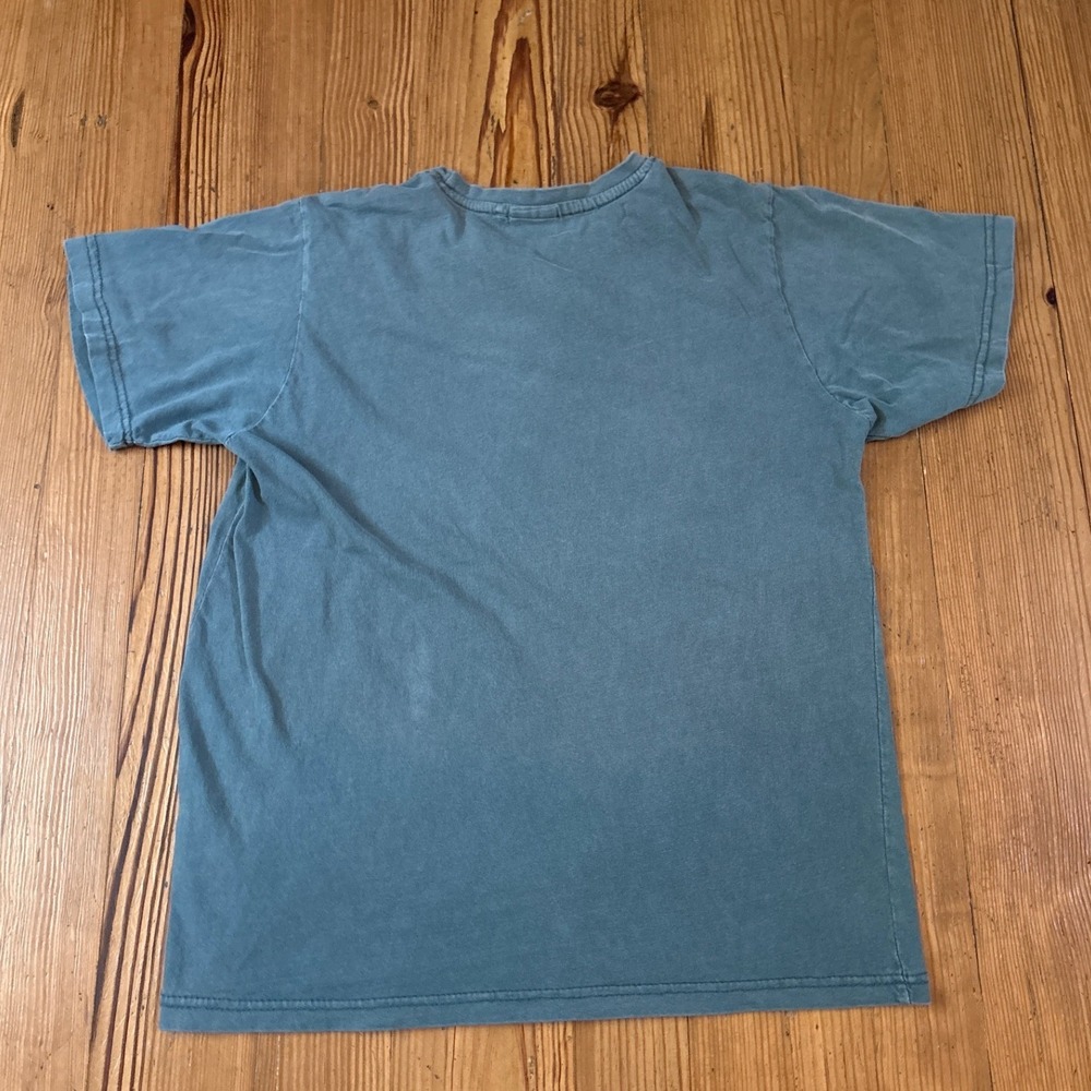 U.S. Vintage T-Shirt Mens Blue Outer Banks NC Shark Embroidered SIZE L - Picture 5 of 5